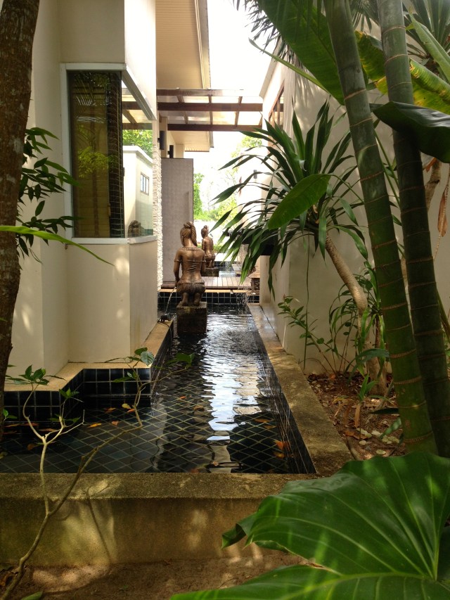 Totally relaxing.  Or as our yoga teacher kept saying…"feeeeel relaaaaxing" - which I just loved! ;-)